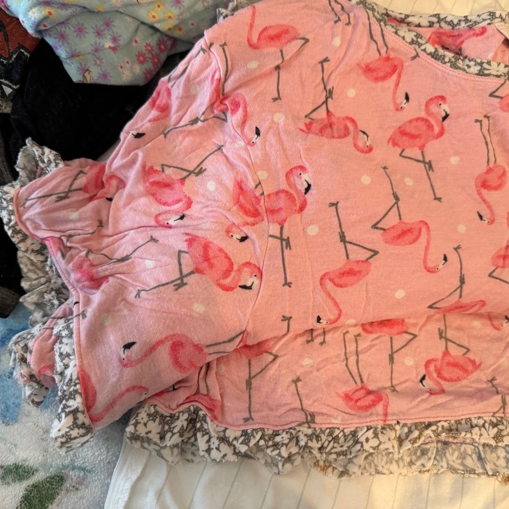 Secret Treasures Pink Flamingo Pajamas - Picture 4 of 16